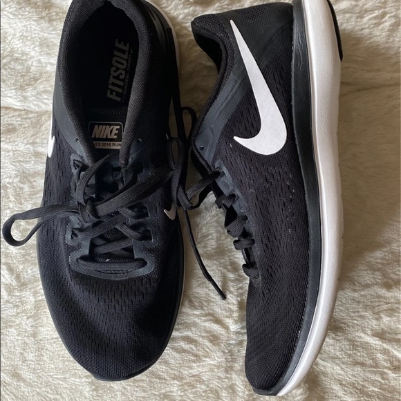 SOLD - Picture 3 of 6